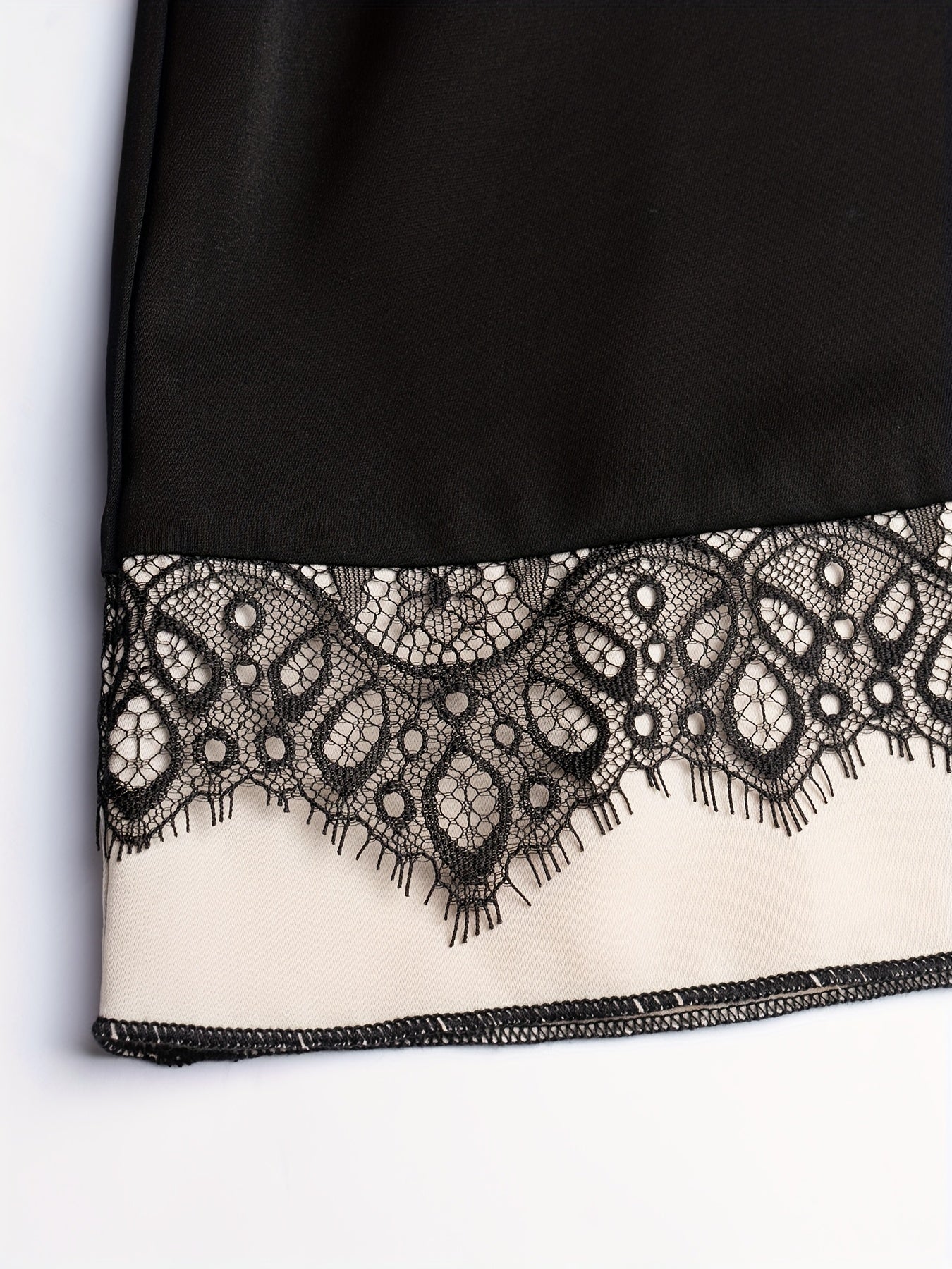 3pcs Middle Eastern Traditional Abaya & Hijab Set - Elegant Long Sleeve Muslim Prayer Robes with Lace Trim, All-Season Wear, Loose Flowing Hem, Solid Black & White