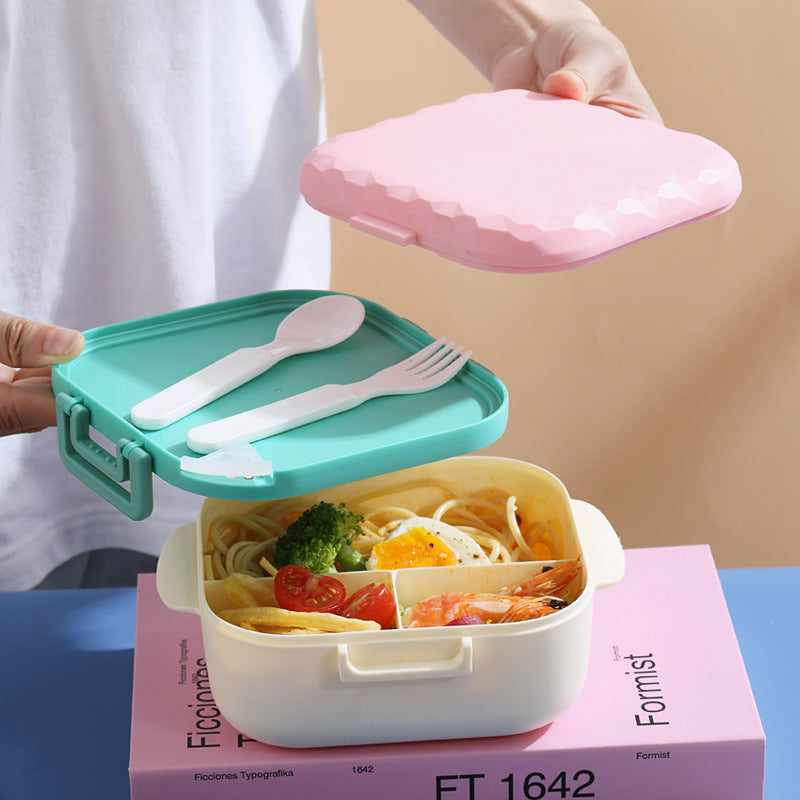 Microwaveable portable fresh-keeping lunch box with compartments and cutlery