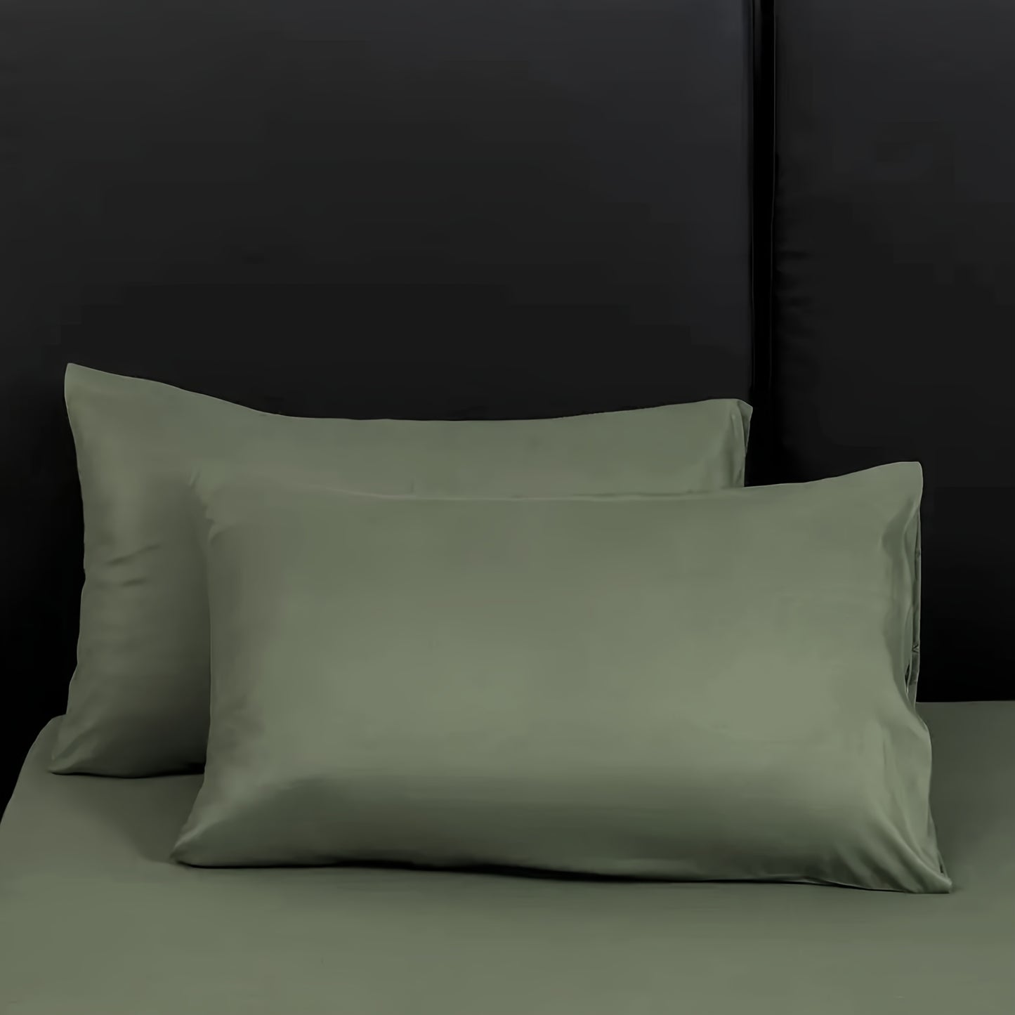 3pcs Army Green Duvet Cover Set, Soft and Comfortable Bedding for Bedroom/Guest Room/Dorm/Hotel 1*Duvet Cover + 2*Pillowcases (No Filling), Invisible Zipper Design, Machine Washable, All-Season Use