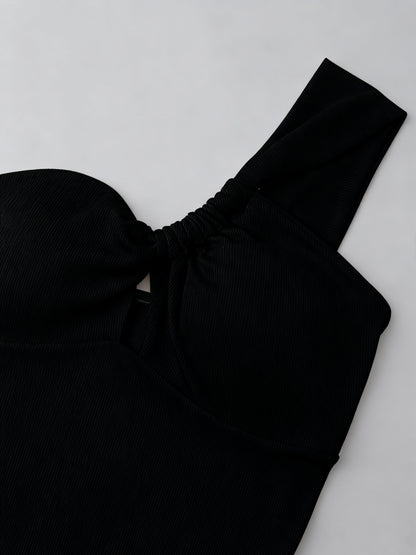 2pcs Set: White One-Shoulder Cinched Waist Bodysuit + Red Wide-Leg Pants with Tie | Elegant Solid Color, Sleeveless, Lace-Up Detail, Regular Fit for Spring/Summer