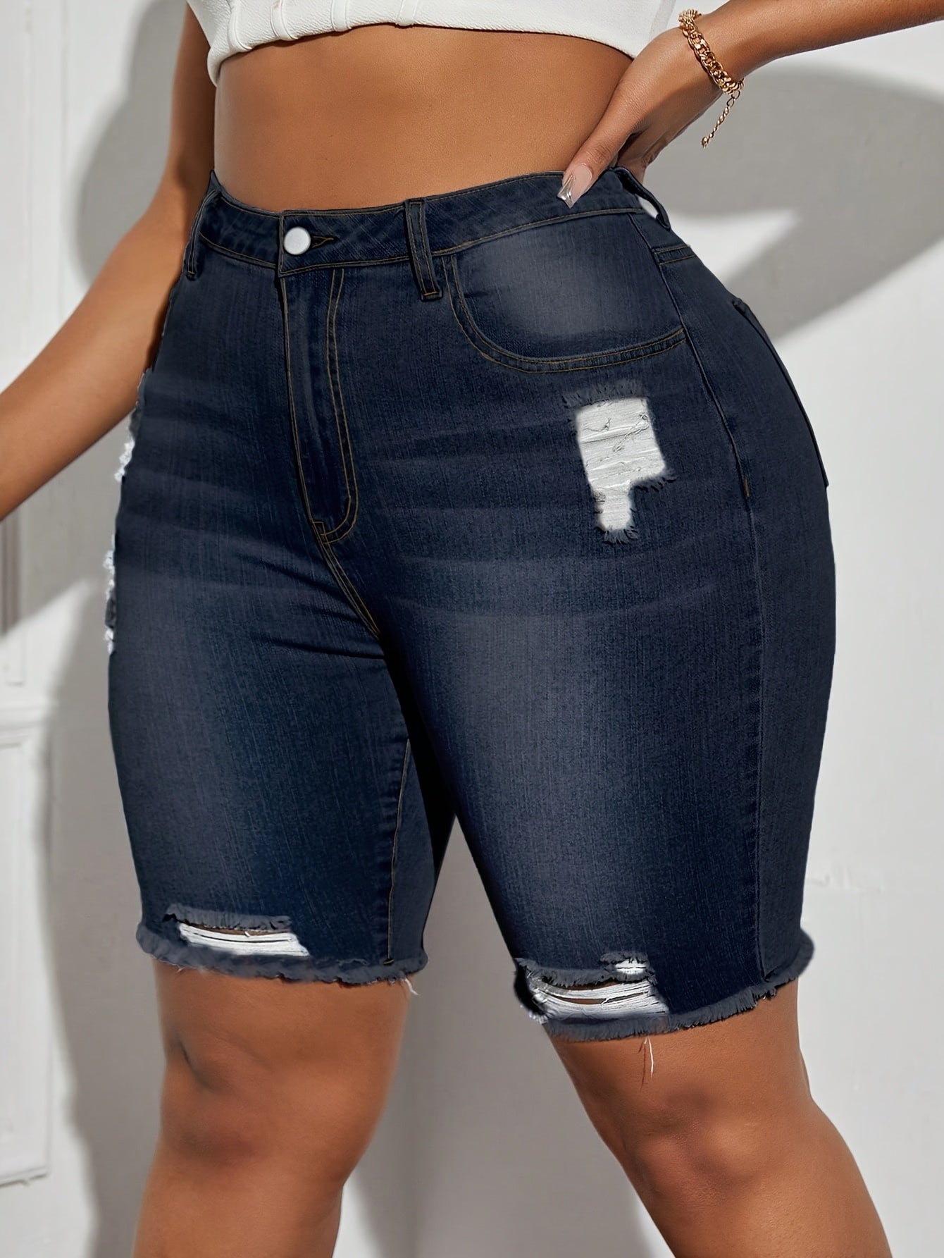 Women&apos;s Plus Size Dark Washed Denim Shorts - Stretchy Slim Fit Casual Shorts with Button Closure, Machine Washable for Spring/Summer